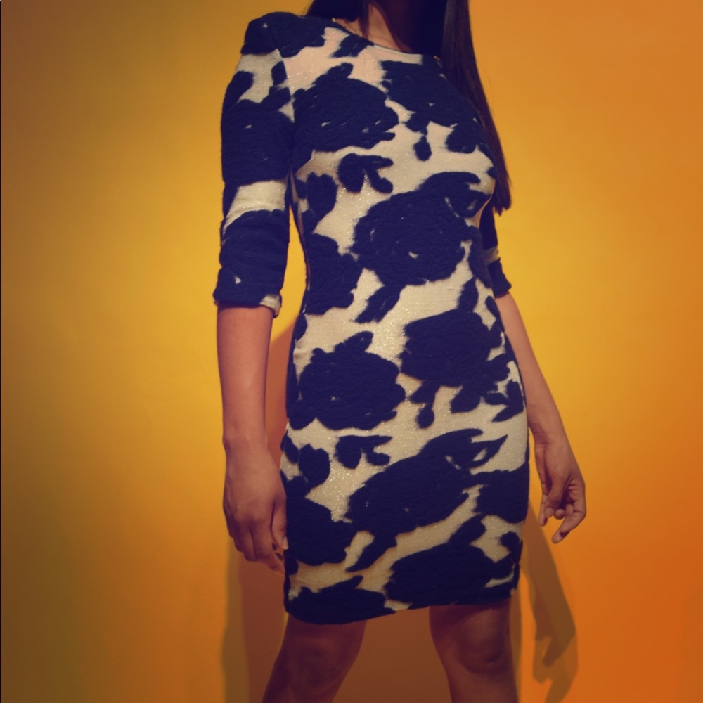 Woman’s REISS Leila Blue Dress Size 6
